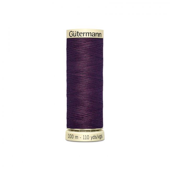 Gütermann universal sewing thread in dark wine color 517
