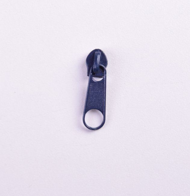 Zipper slider in dark blue 0.9 cm I-S30-N-330