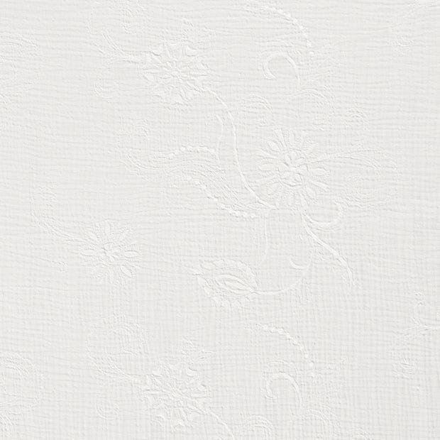 White muslin with embroidered flower pattern 21173/050