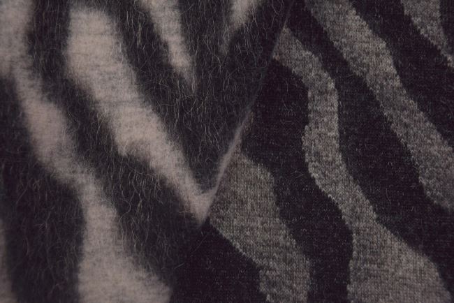 Boiled wool with a pattern in a combination of white and black colors DS-GL2123