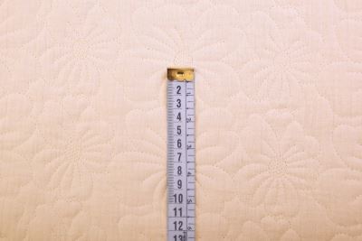 Cotton muslin quilt in beige with flower-shaped stitching 212009.5005 (2)