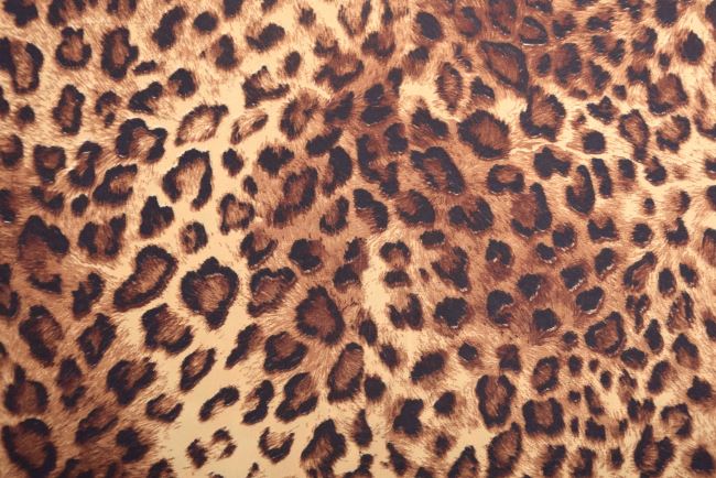 Fabric with animal print IM78