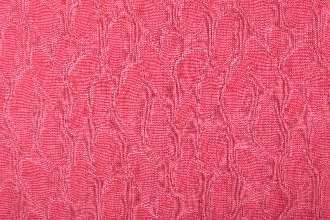 Knitted in pink color with a small abstract pattern PAR190