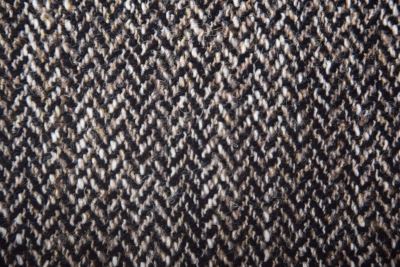 Coat fabric in black with zigzag pattern TI2045 (2)