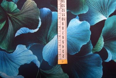 Softshell with custom digital leaf printing SMT-SCP3031A (3)