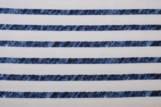 Cotton knit with blue stripes pattern PAR222