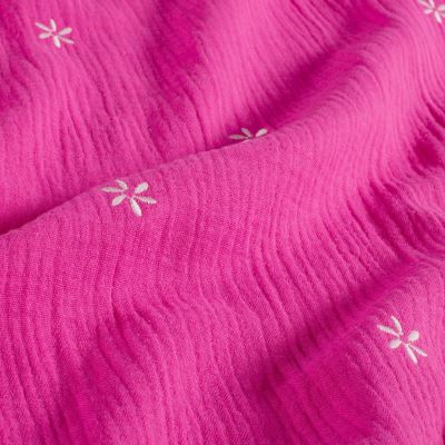 Muslin in fuchsia color with embroidered flowers 25272/017 (1)