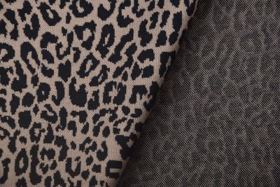 Patterned knit Punto di Roma in brown with animal pattern DS-GL2 (4)