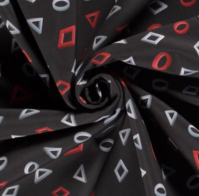 Softshell in black color with digital print of geometric shapes 20431/069 (4)