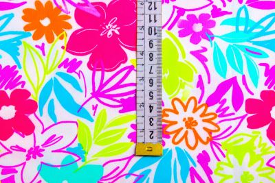 1 m of cotton knit in white with neon flower print KUP27 (1)