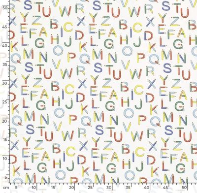 Poplin in white with a print of crayons and letters 19765/050 (2)