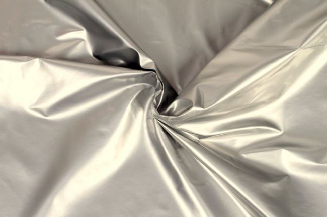 Glossy lacquered silver fabric 02406/070