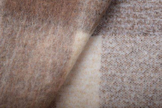 Boiled wool in brown color with checkered pattern DS-GL1011