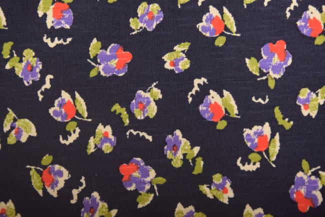 1 m of cotton knitwear in black with flower print DS-KUP77