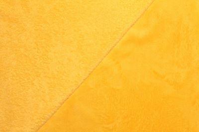 WELLNESS FLEECE IN YELLOW COLOR 05358/035 WELLNESS FLEECE IN YELLOW COLOR 05358/035