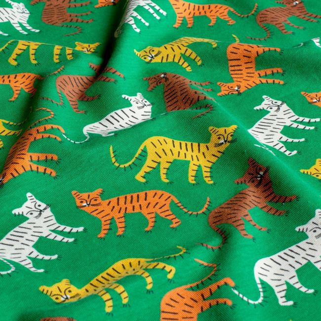 Cotton knitwear in green with animal print 21838/025