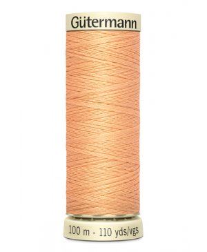 Universal sewing thread Gütermann in light apricot color 979