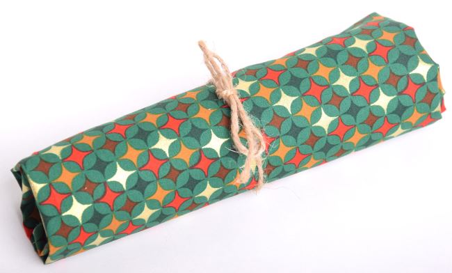 Roll of Christmas cotton in green color with decorative print RO18707/025