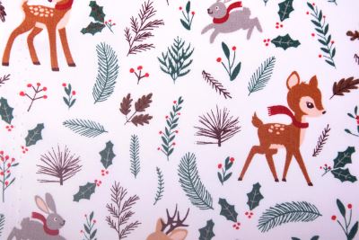 Roll of Christmas cotton in cream color with print RO20735/051 (1)