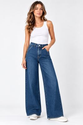 Wide jeans in blue color in size M ITA-DS02 Wide jeans in blue color in size M ITA-DS02