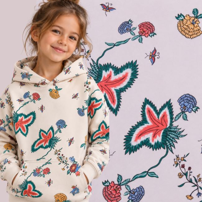 French Terry sweatshirt in cream color with decorative flower print TU23745