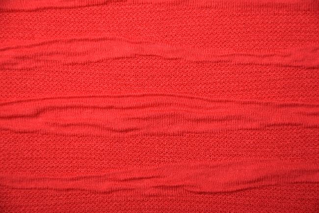 Knitted in red color with a plastic pattern of stripes PAR69