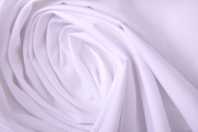 Fine cotton poplin in white color DS-DEC0082