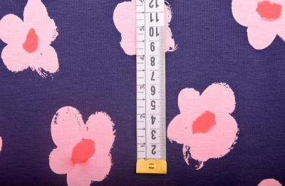 1 m of cotton knitwear in blue with flower print DS-KUP74 (1)
