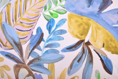 Cream-colored blouse/dress fabric with leaf print TF302