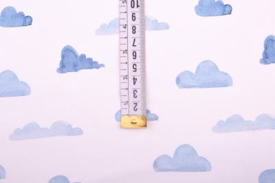 Cream-colored cotton knit with cloud print 22323/051 (2)