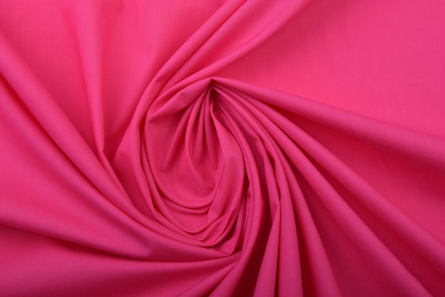 Cotton poplin in dark pink color TI678