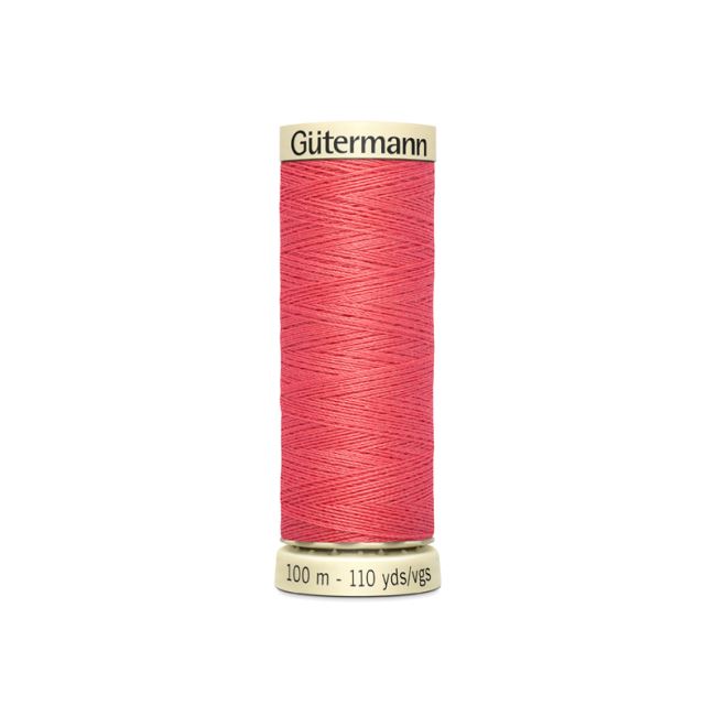 Universal sewing thread Gütermann in bright red color 927