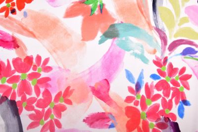 Cream-colored viscose knit with large flower print MI18903/902 (2)