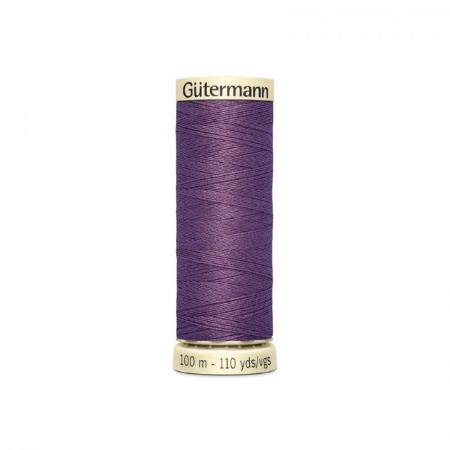 Universal sewing thread Gütermann in plum color 129