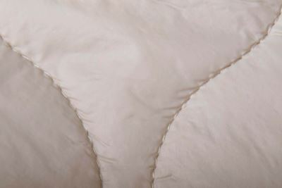 Beige stitching with decorative stitching and lining AV202611/52 (1)