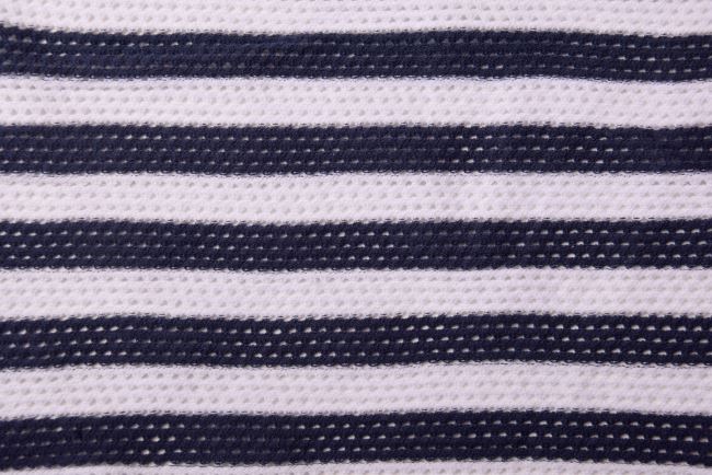 Summer knitwear with decorative stripes PAR161