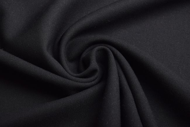 Suit fabric in dark blue color TI506