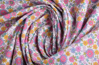 American patchwork cotton from the Regent Street Collection by Sentimental 33083-11 (3)