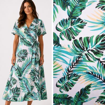 Viscose fabric in white with leaf print MOR4028