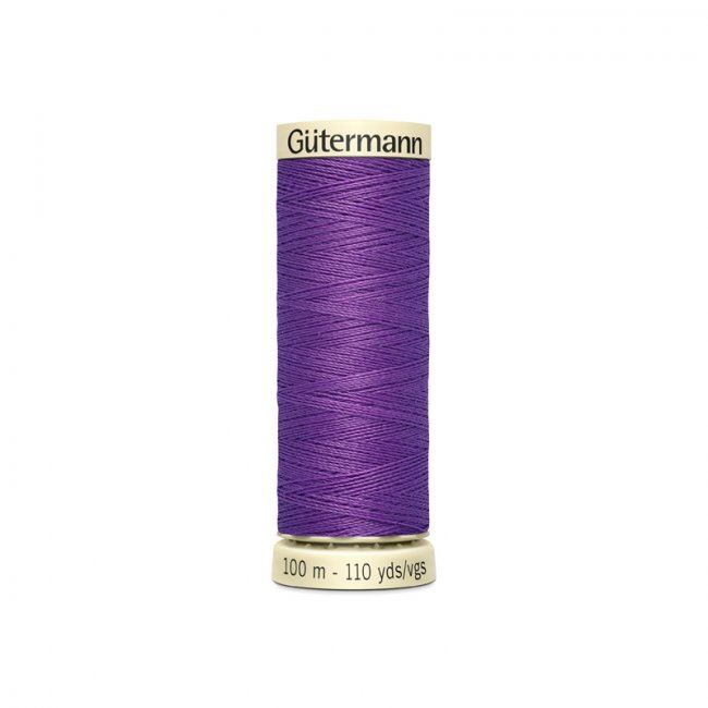 Universal sewing thread Gütermann in magenta color 571