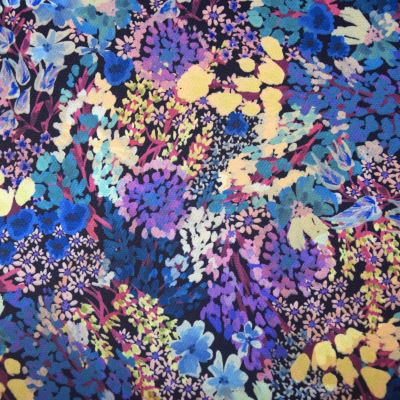 Thicker blouse/dress fabric in black with floral print DS-PAR3534780/013