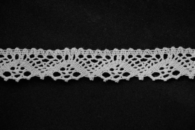 Cotton lace 24 mm OPA4744