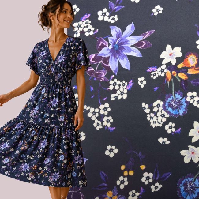 Viscose fabric with shine in black with flower print MOR4106