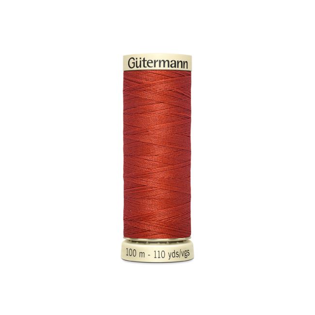 Universal sewing thread Gütermann in brick color 589