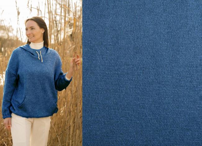 Knitted in blue color 205207/5038