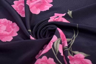 Blouse/dress fabric in black with flower print TU43628 (4)