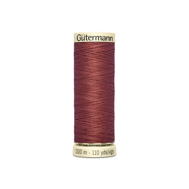 Universal sewing thread Gütermann in dark old pink color 461