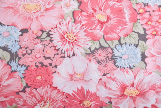 Sanctuary collection American patchwork cotton by 3 Sisters 44250-16