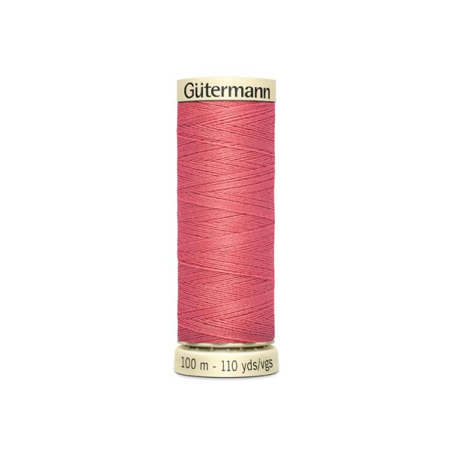 Universal sewing thread Gütermann in strawberry red color 926
