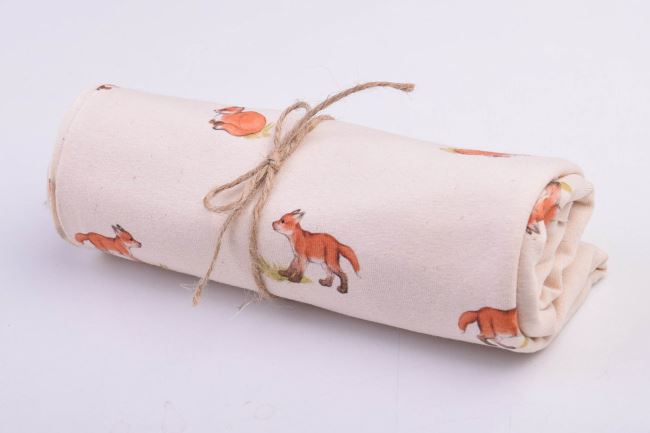 Roll of cotton knit in beige color with fox print RO19512/051